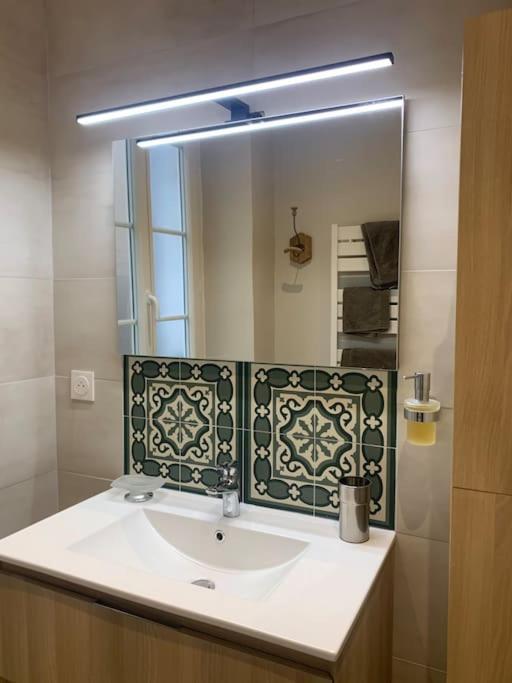 Cosy Joliette, Central, Climatise, 2 Chambres, Wifi, Garage Marselha Exterior foto